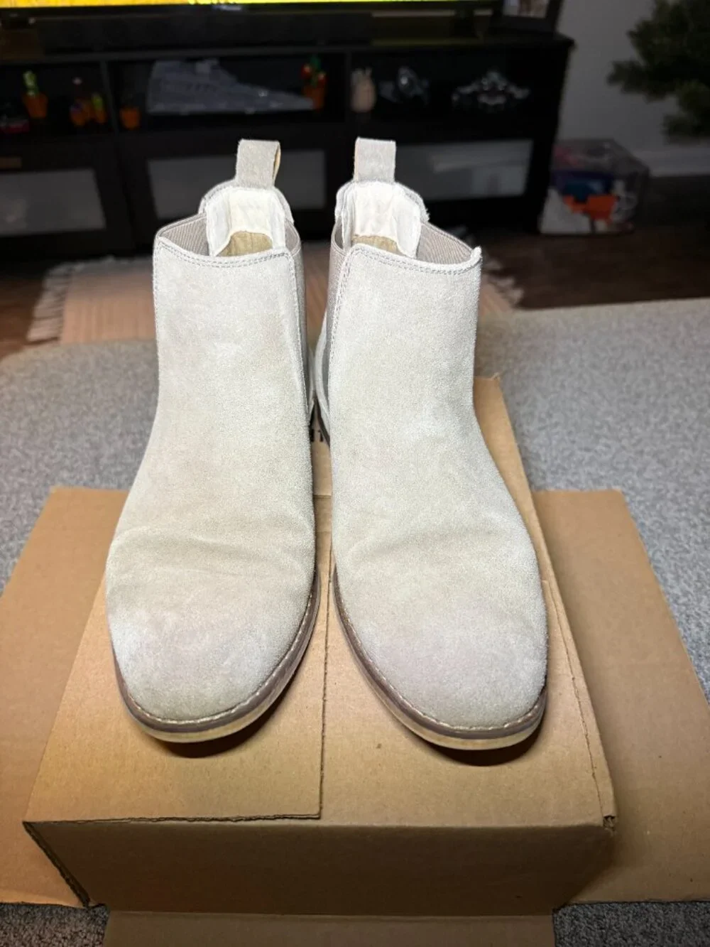 Mens light brown boots